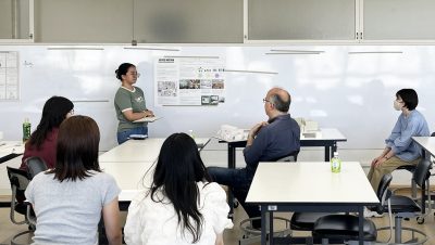 「英語で製図講評会」　中間発表会